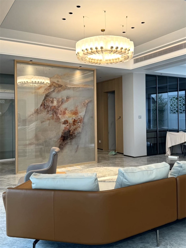 Autumn Hues of Clouded Mountains <span>(Suzhou Embroidery Screen)</span>