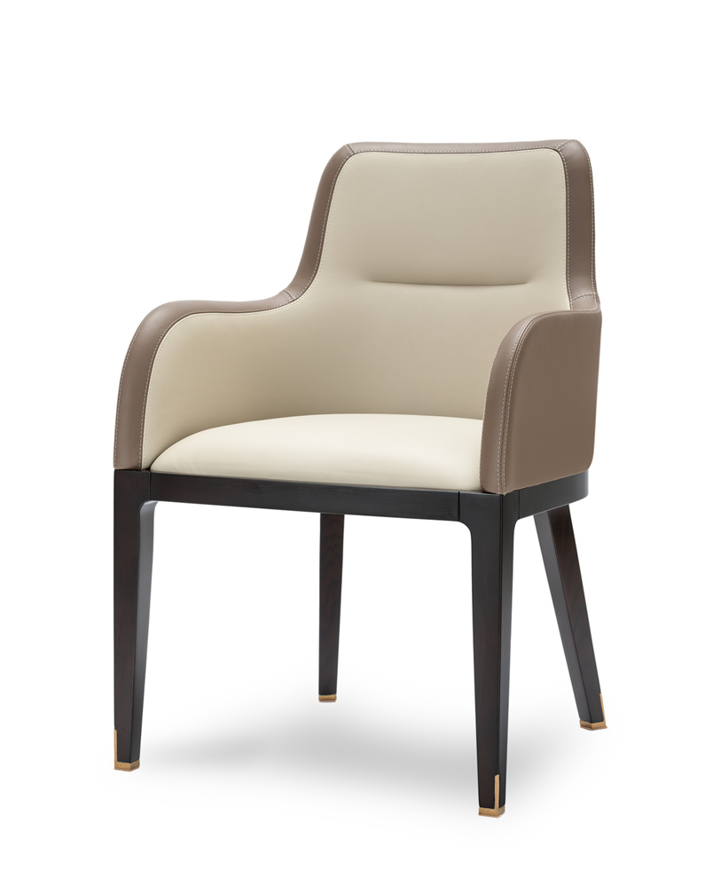 Distant Peaks <span>(Suzhou Embroidery Chair)</span>