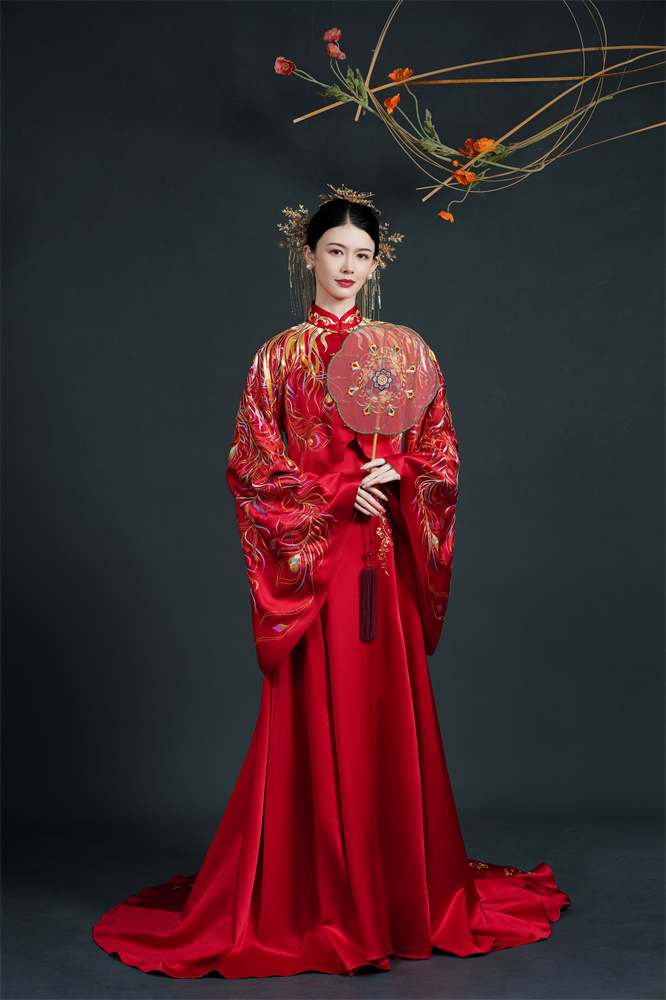 Phoenix Soaring Across the Nine Heavens