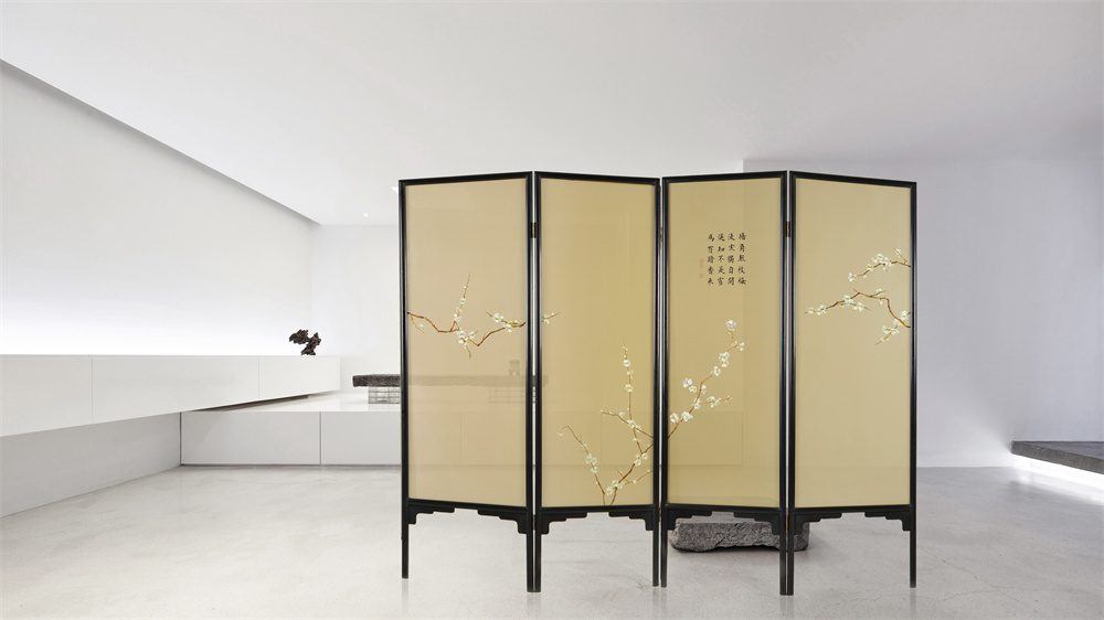 Hidden Fragrance <span>(Screen)</span>